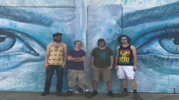 FREE SHOW - VAPOREYES