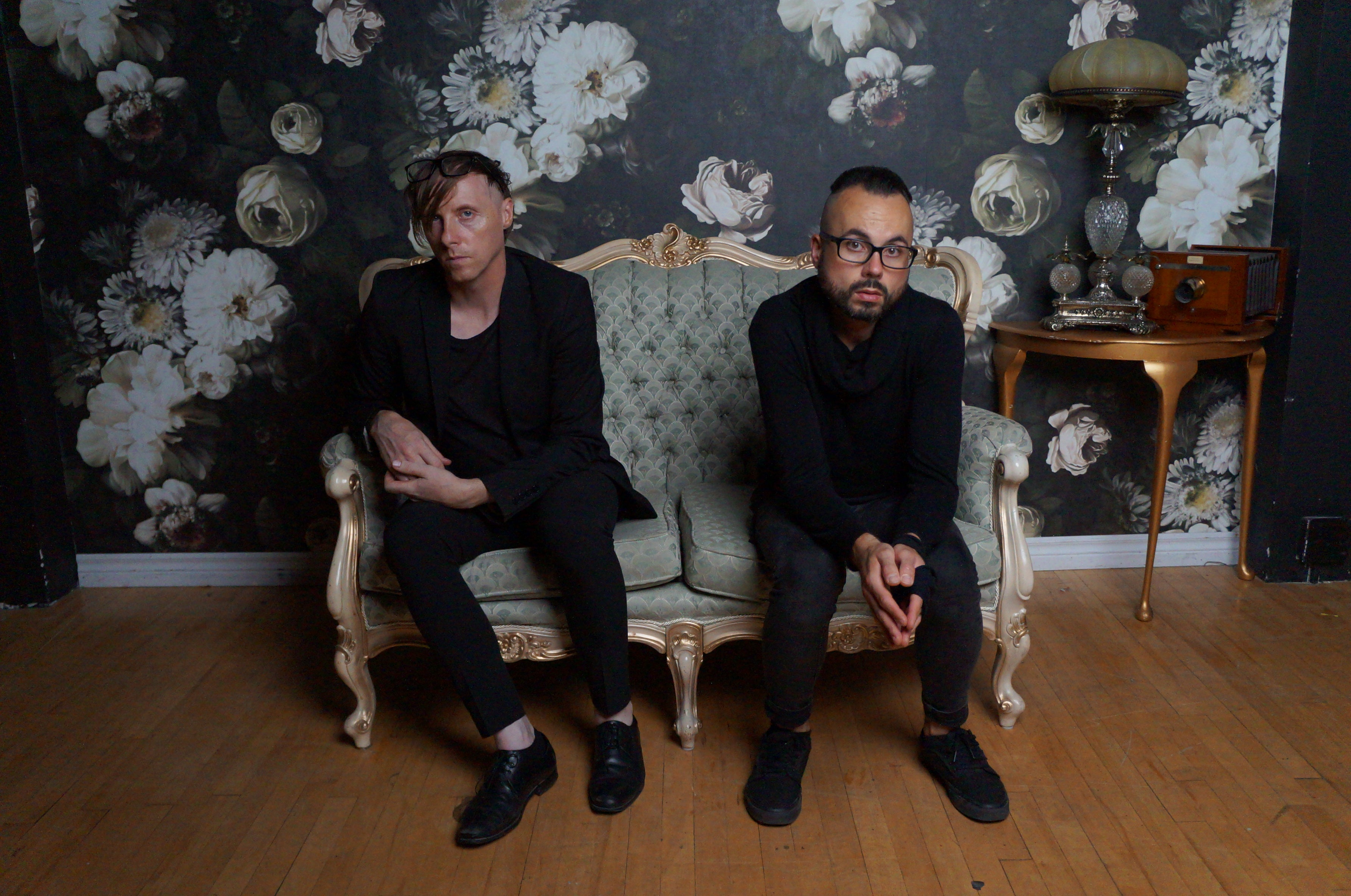 Twin Tribes, TRAITRS, Forever Greye, Soft Vein