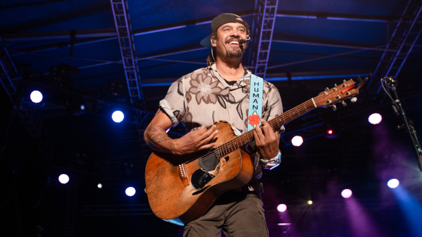 Michael Franti & Spearhead