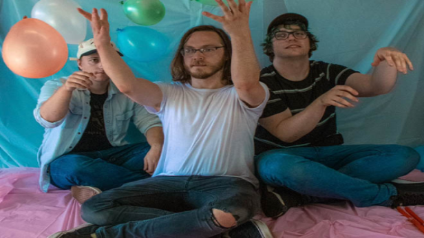 The Non-Professionals, Mass Dispute , Griff Paws