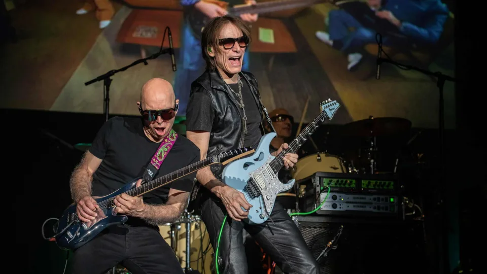 SatchVai Band Ft Joe Satriani & Steve Vai with Animals As Leaders