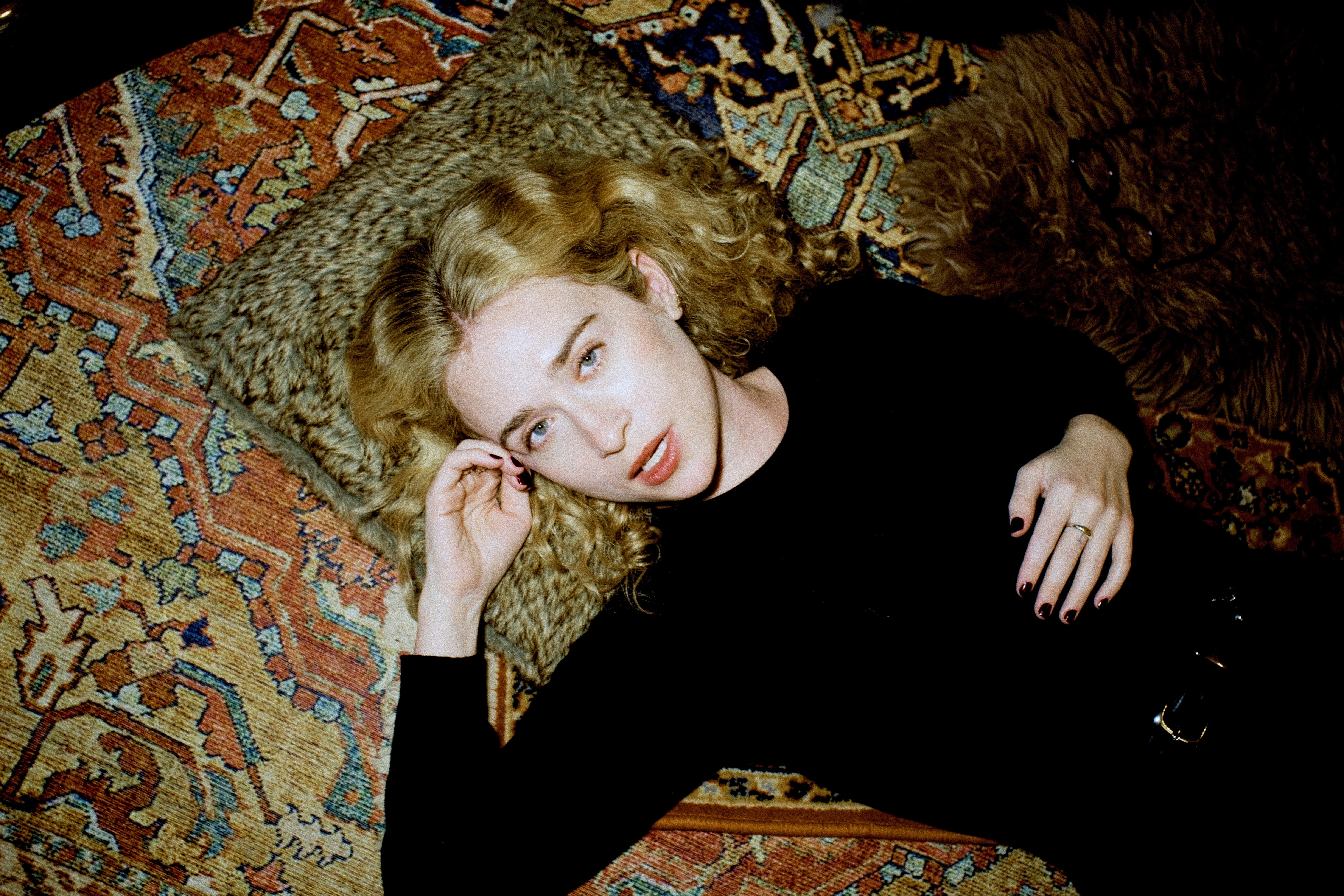 Blondshell: If You Asked For A Tour