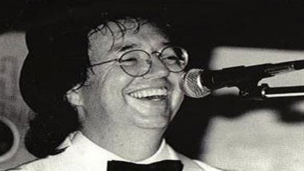 *Dr. Dirty* John Valby Performing At the Signature Saloon In Stroudsbu