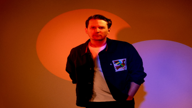 Tractor Presents: Ken Yates w/ guests AT The Sunset Tavern