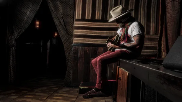 Rolling Together Revue: Donavon Frankenreiter + The Band Of Heathens