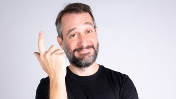 Carlos Sanchez (En Español)