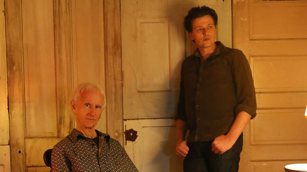Robby Krieger of The Doors performing the Waiting For The Sun album in its entirety