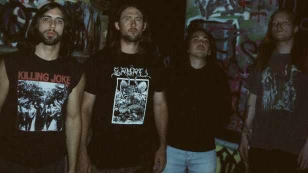 Fugitive x Mammoth Grinder