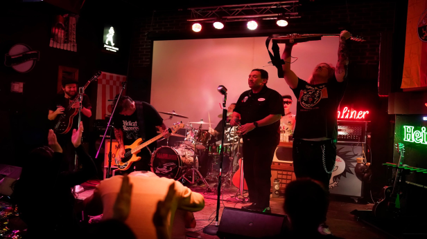Orange County Vs NYC Punk