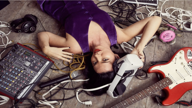 Carrie Able and The Aura | Annie Stone | Rose Stoller