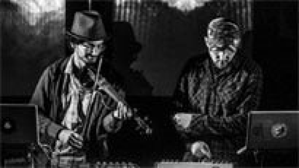 Emancipator w/ Shakes
