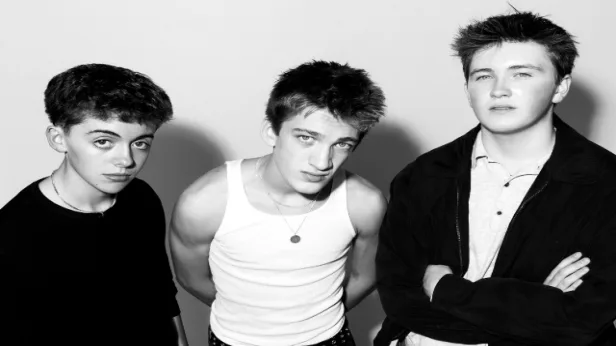Riff Wood - Butterfly in Black & White USA 2026 Tour w/ The Cherry Bombs
