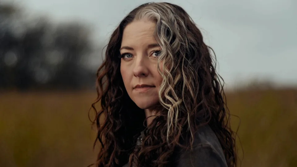 Ashley Mcbryde: Into The Wild