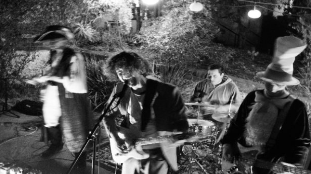 Wake Naked , Kinda Good Band, Riff Mama