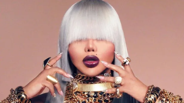 Lil Kim (21 and Over)