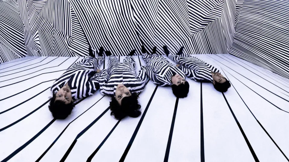 Ladytron "Paradises"