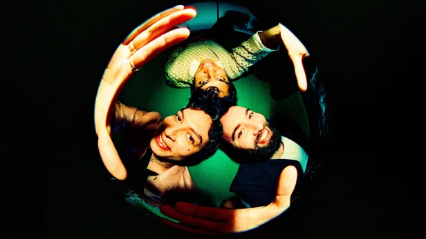 Inner Wave w/ Twin Seas