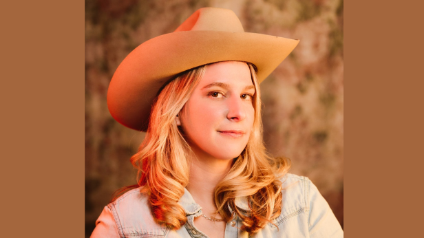 Kelsey Waldon - Every Ghost Tour