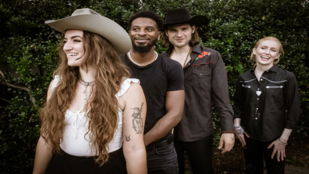 Chloe Kimes at Woodlands Tavern