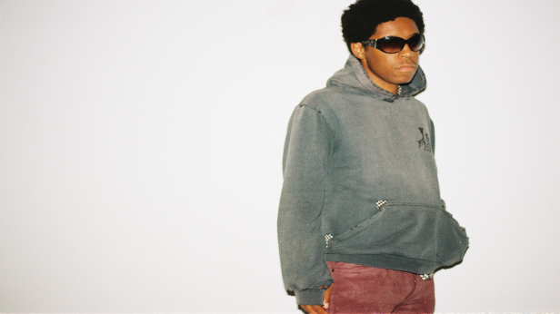 Kennyhoopla: Conditions of an Orphan Tour