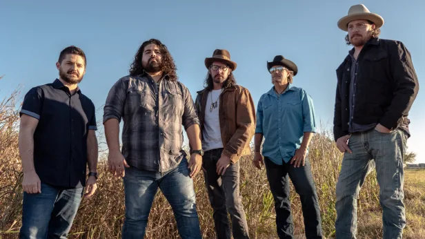 Micky & the Motorcars, Jeff Crosby