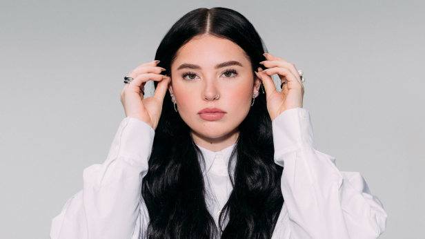 Lauren Spencer Smith: THE ART OF BEING A MESS TOUR