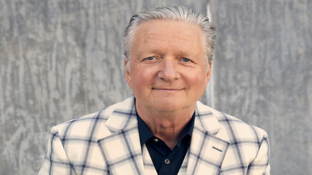 Glenn Tilbrook of Squeeze, Leon Tilbrook, DJ Halloran