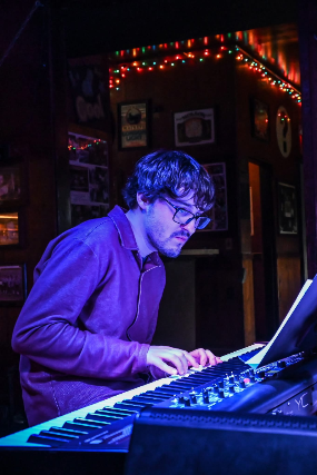 Happy Hour w/ Paul Strawser trio at Woodlands Tavern