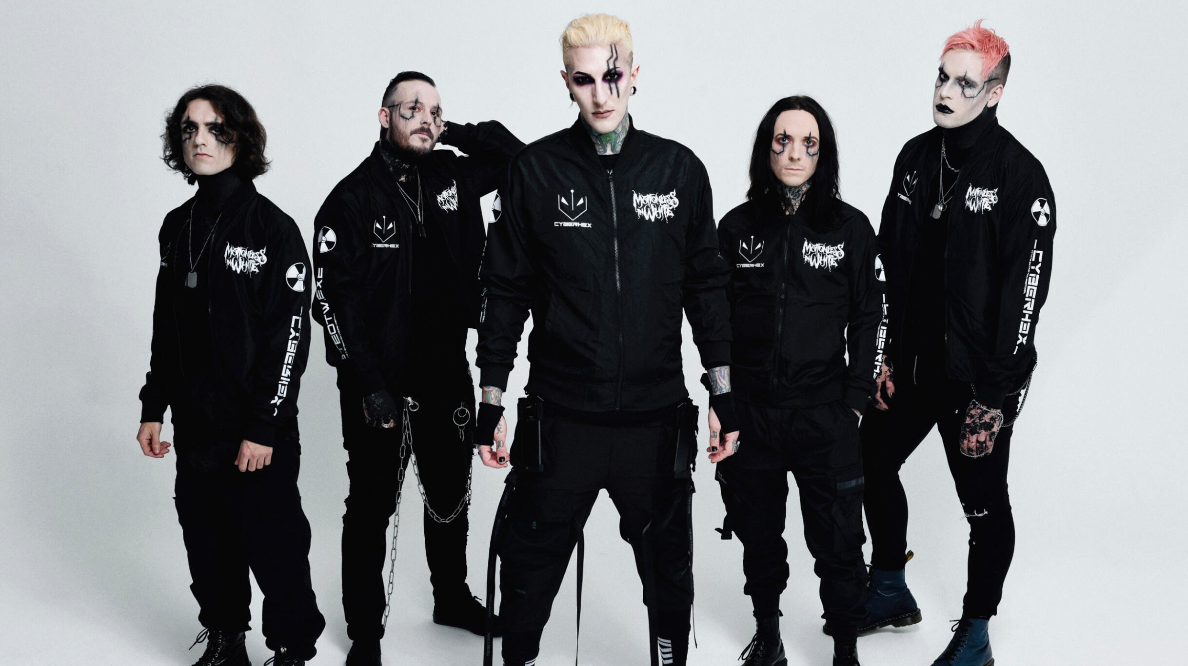 Motionless In White - Apocalypse Fest