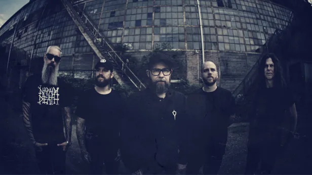 In Flames with Special Guests thrown and Distant