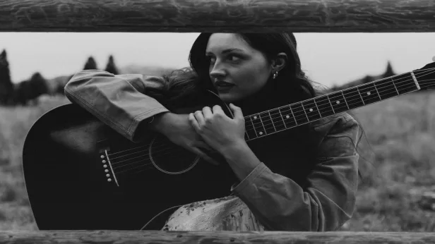 Ava Liv Mabry Live at Eddie's Attic