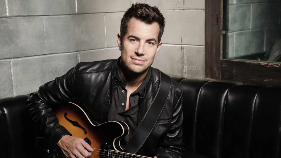 Nick Hexum with Water Tower