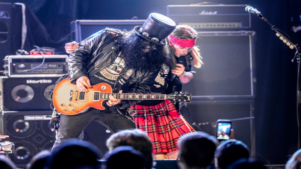 An Evening with Nightrain: The Ultimate Guns N Roses Tribute