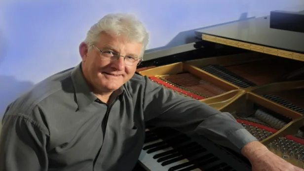 Bill Mays Trio