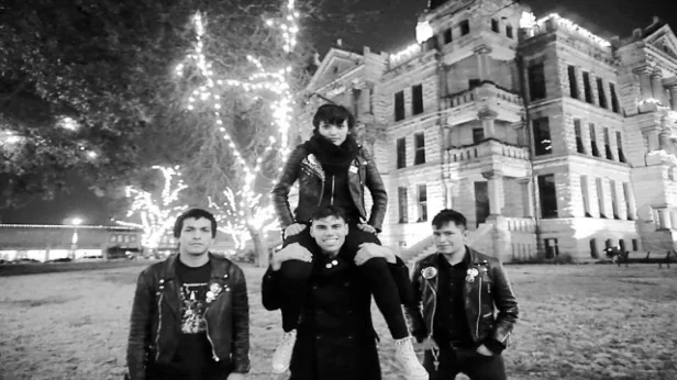 Generacion Suicida, Loosey, Cruelster