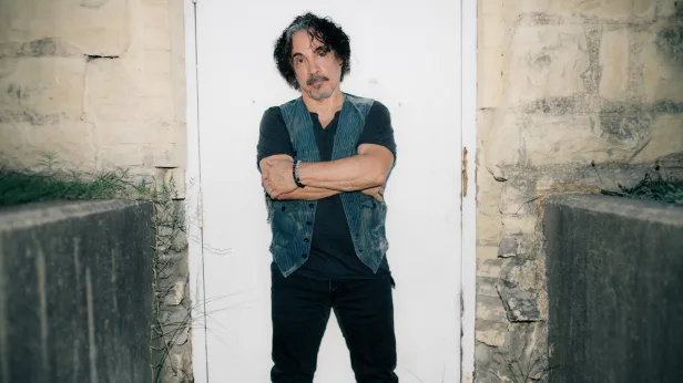 John Oates | Official Caesars Ticket + Hotel Packages
