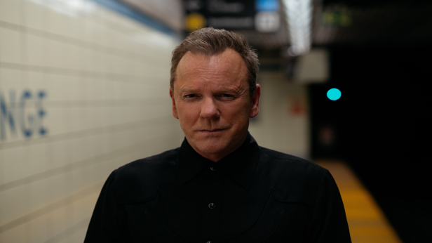 Kiefer Sutherland: Love Will Bring You Home ft. Rocco DeLuca