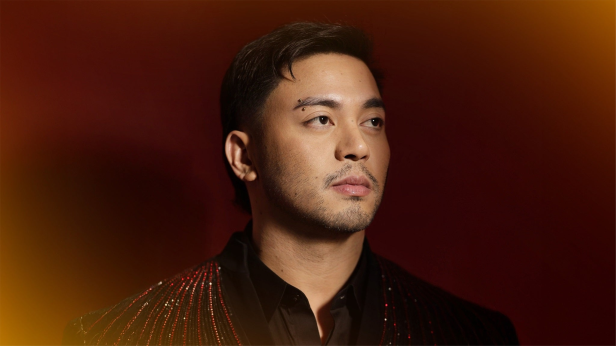 The Voice Winner: Sofronio Vasquez Live in Los Angeles