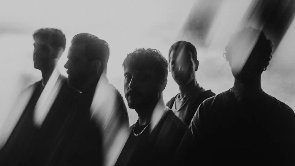 Wind Walkers: The "I Don't Belong Here" Tour
