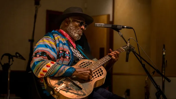 Taj Mahal & the Phantom Blues Band