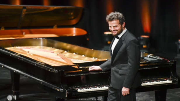 Ehud Asherie Quartet