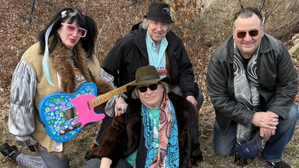 The Deep Drags, The Underbites, Density Black Cat
