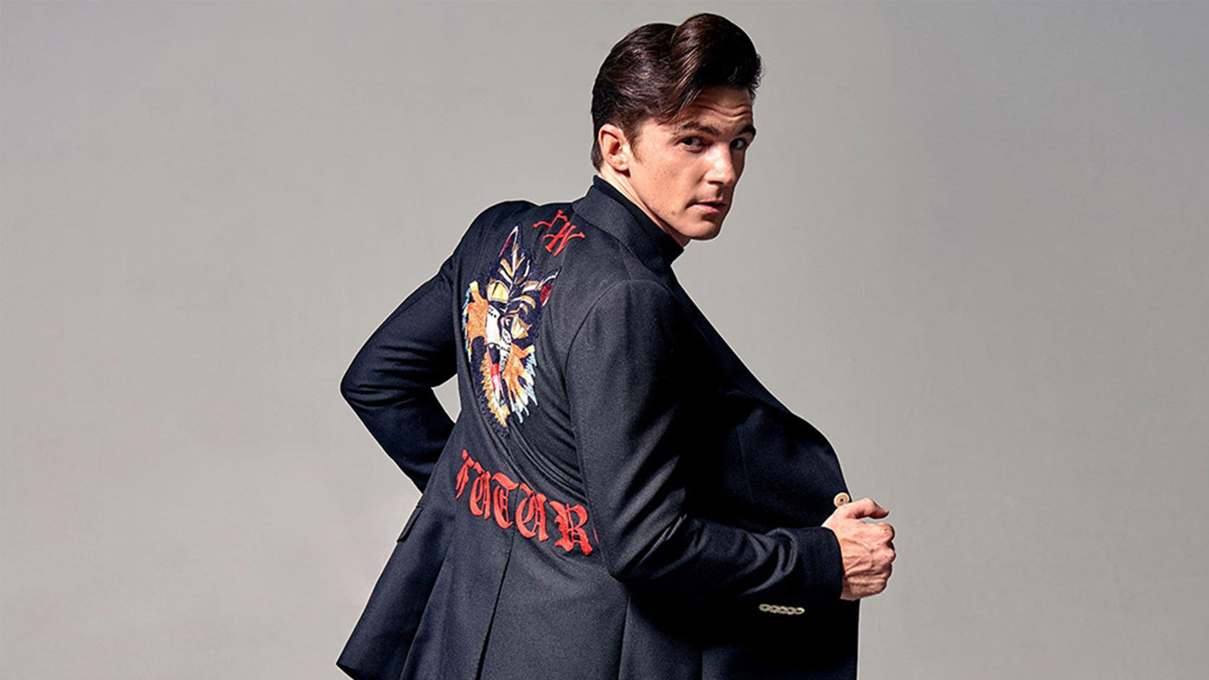 Drake Bell Performing All His Hits and Many More On Arties Bar and Gri