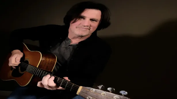 In The Round with Porter Howell & friends