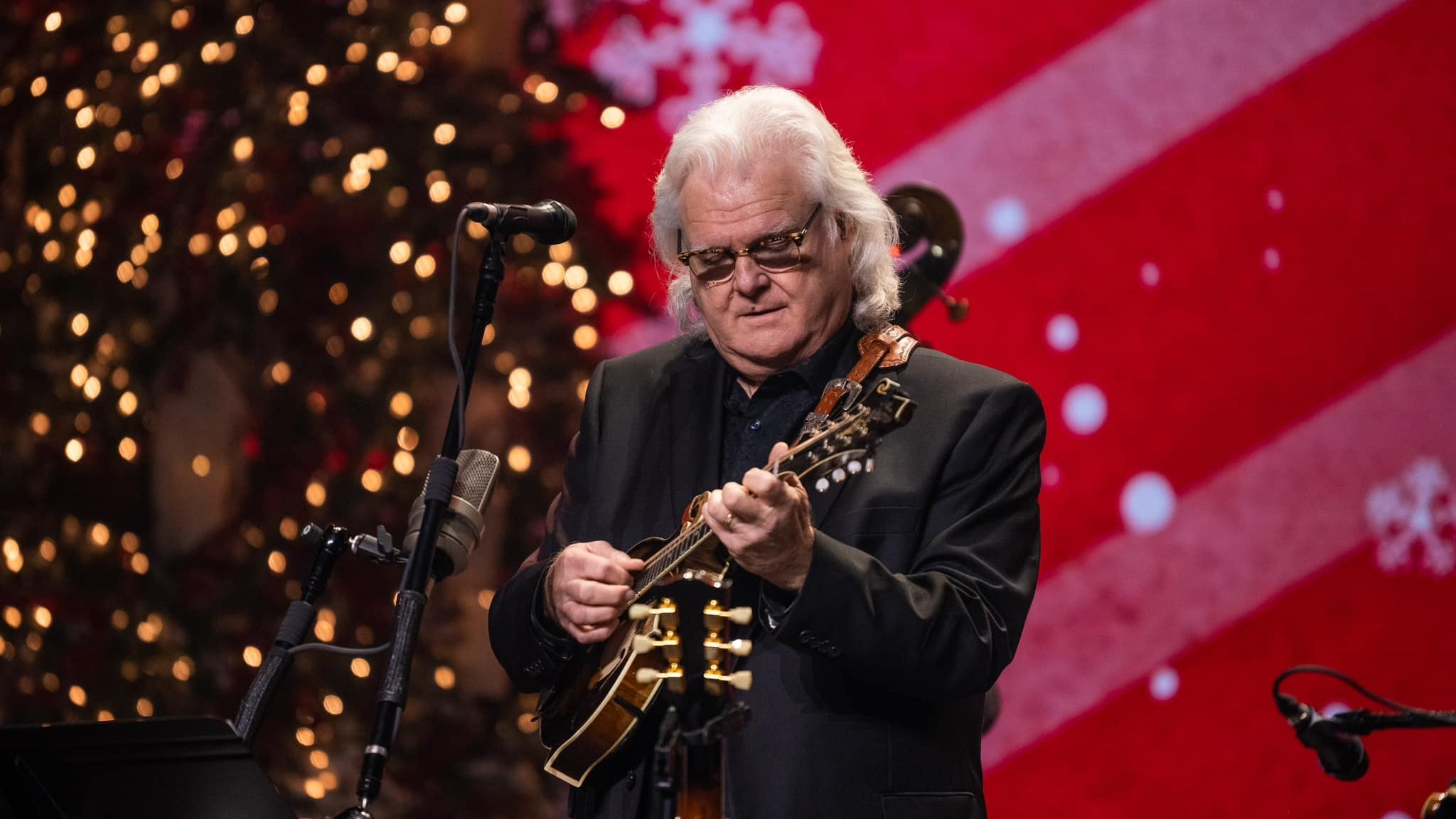 Ricky Skaggs & Kentucky Thunder Christmas