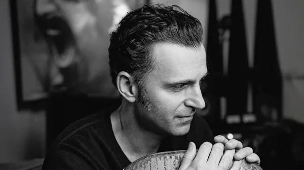 Dweezil Zappa DZ20:Like Father, Like Son