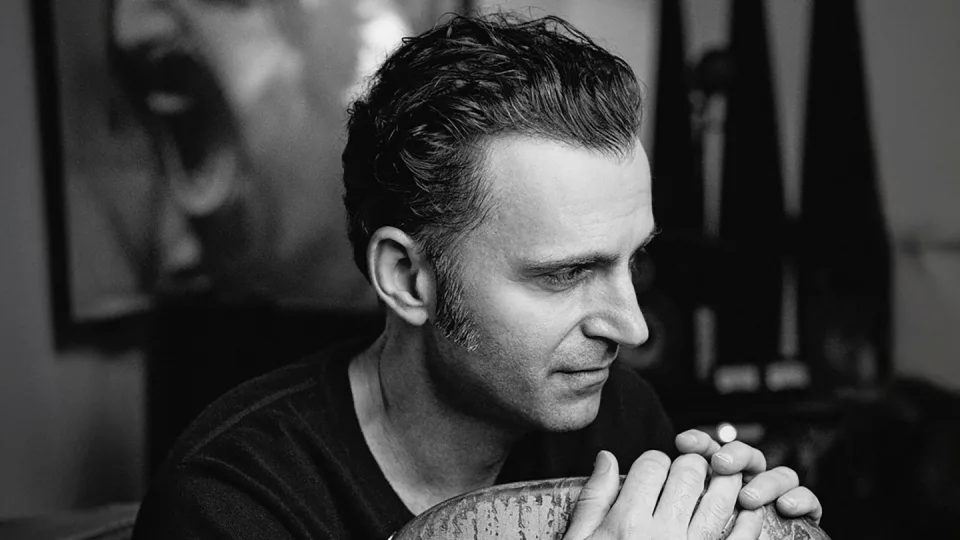 Dweezil Zappa DZ20: Like Father, Like Son