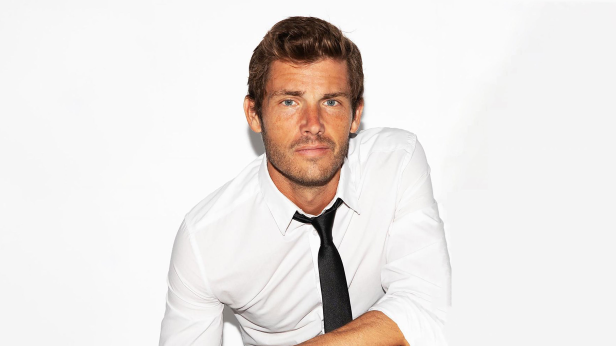 Jon McLaughlin & Friends: Home For The Holidays