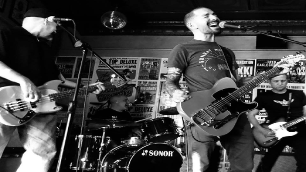 Barrel Bones with Exit Machine