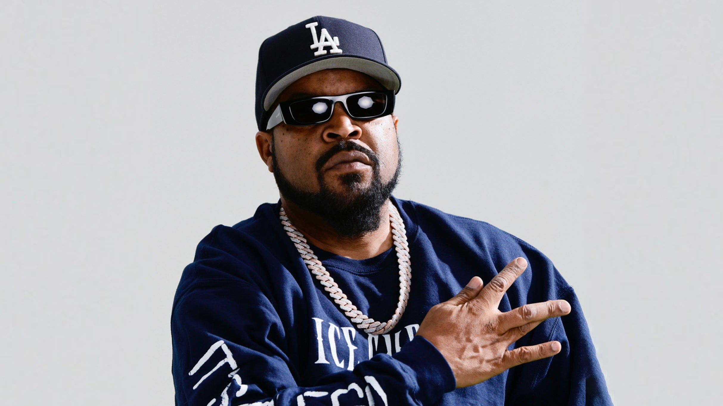 ICE CUBE, MIKE EPPS present EVERYDAYS FRIDAY - Premium